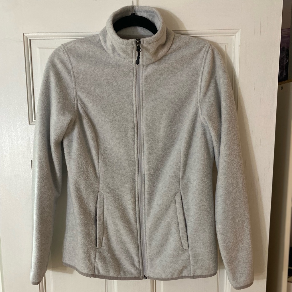 Amazon Zip Up